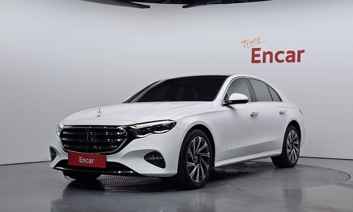 Mercedes-Benz E-Class 2026