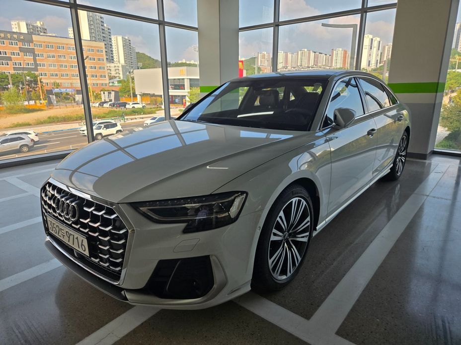 Audi A8 2026