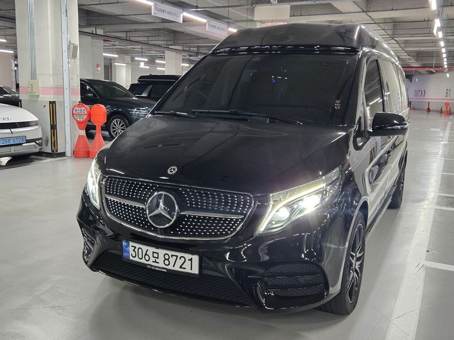 Mercedes-Benz V-Class 2023