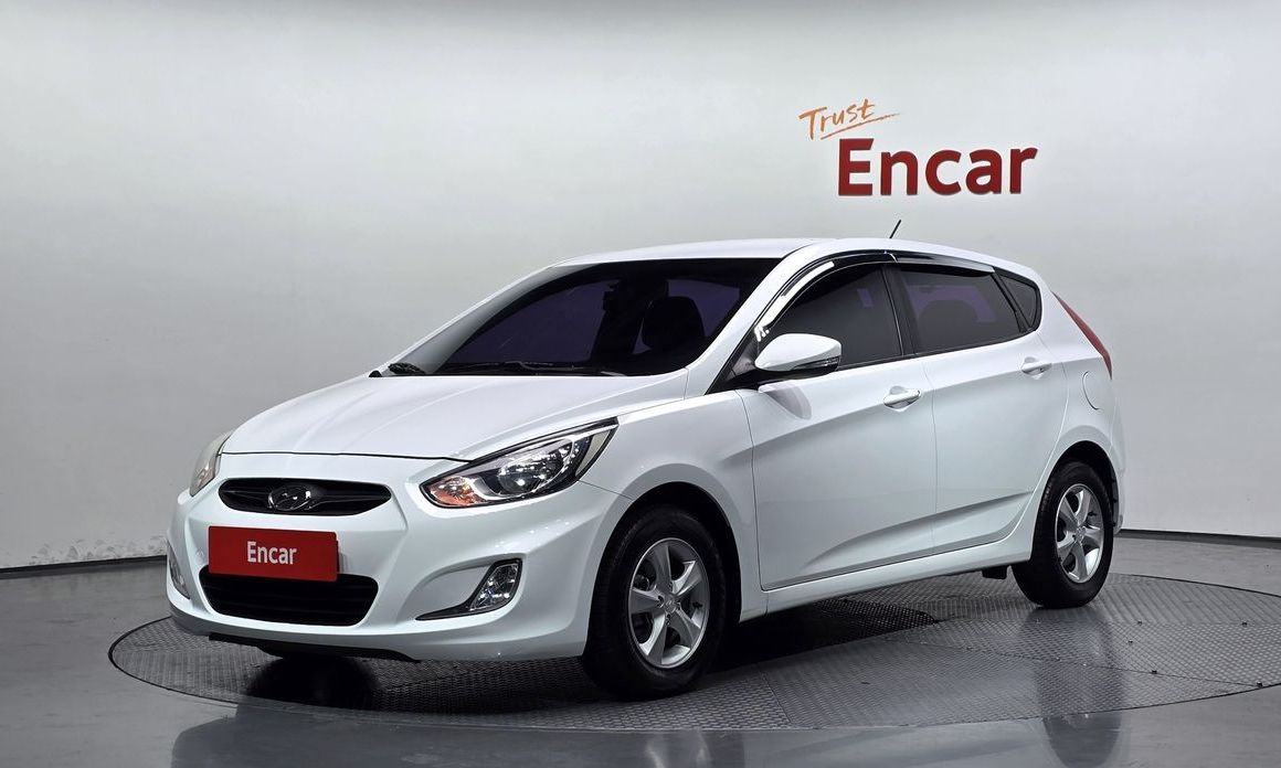 Hyundai Accent 2012