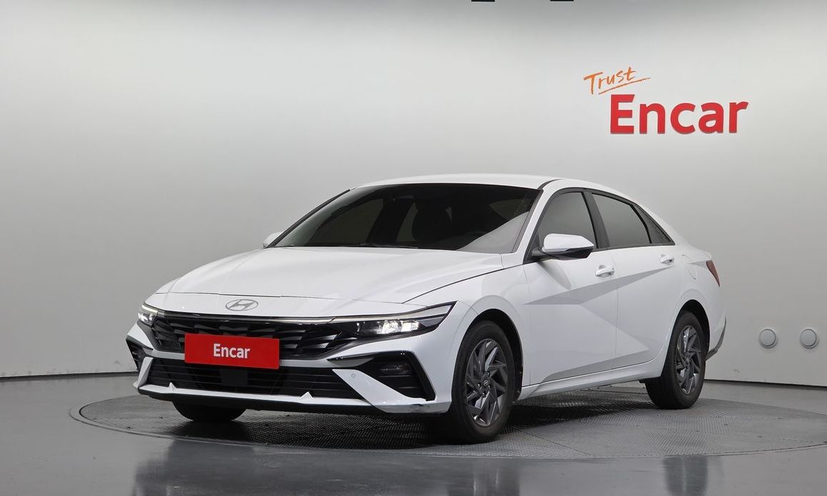 Hyundai AVANTE 2024