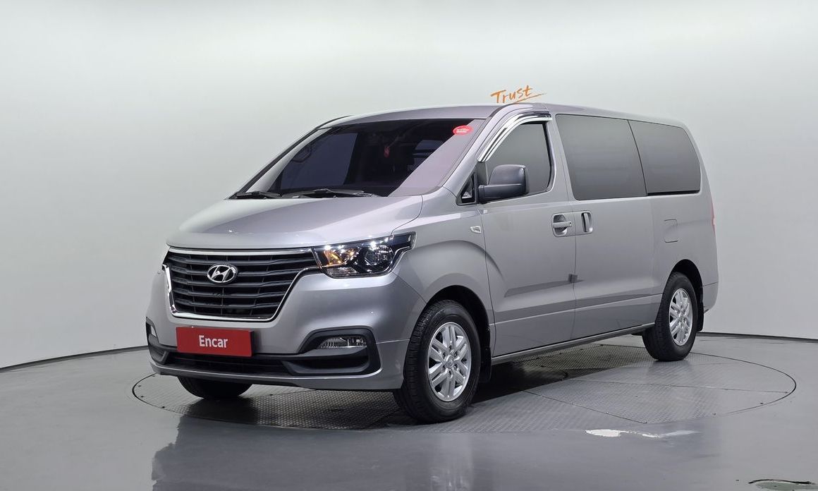 Hyundai Starex 2019