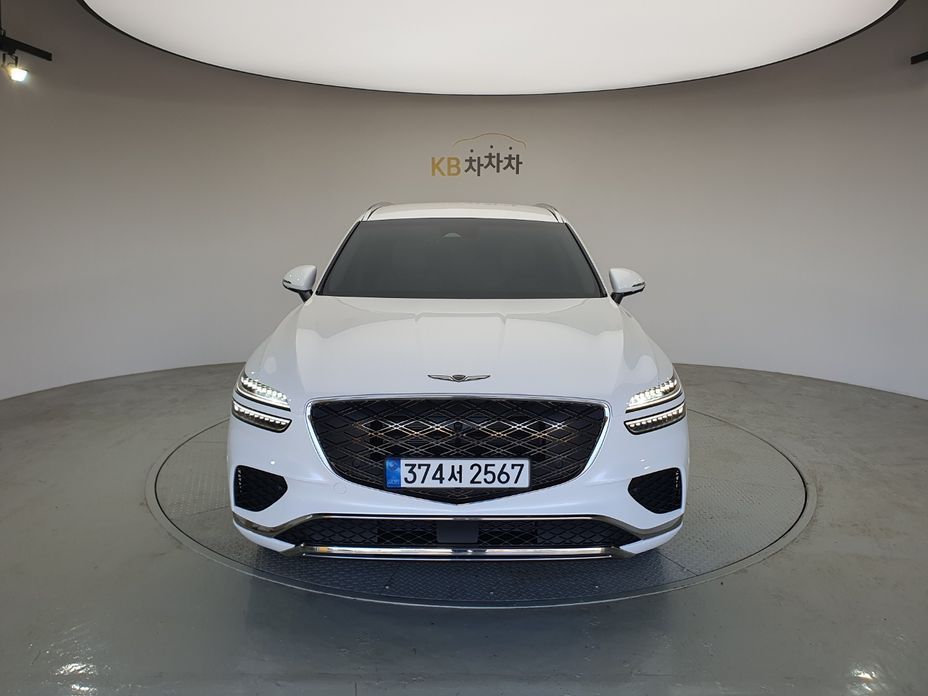 Genesis GV70 2025