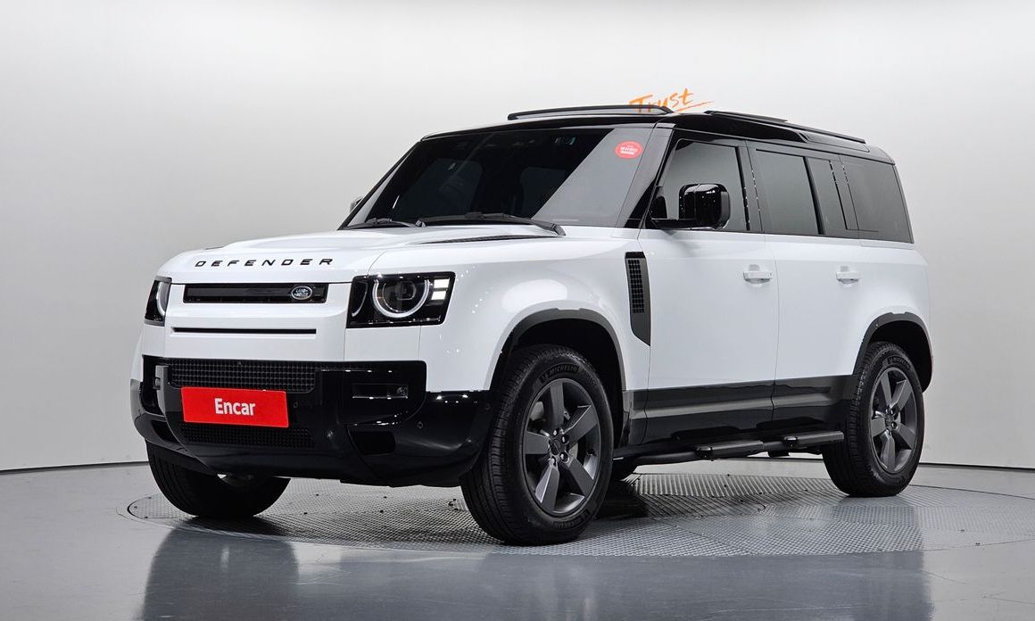 Land Rover Defender 2026