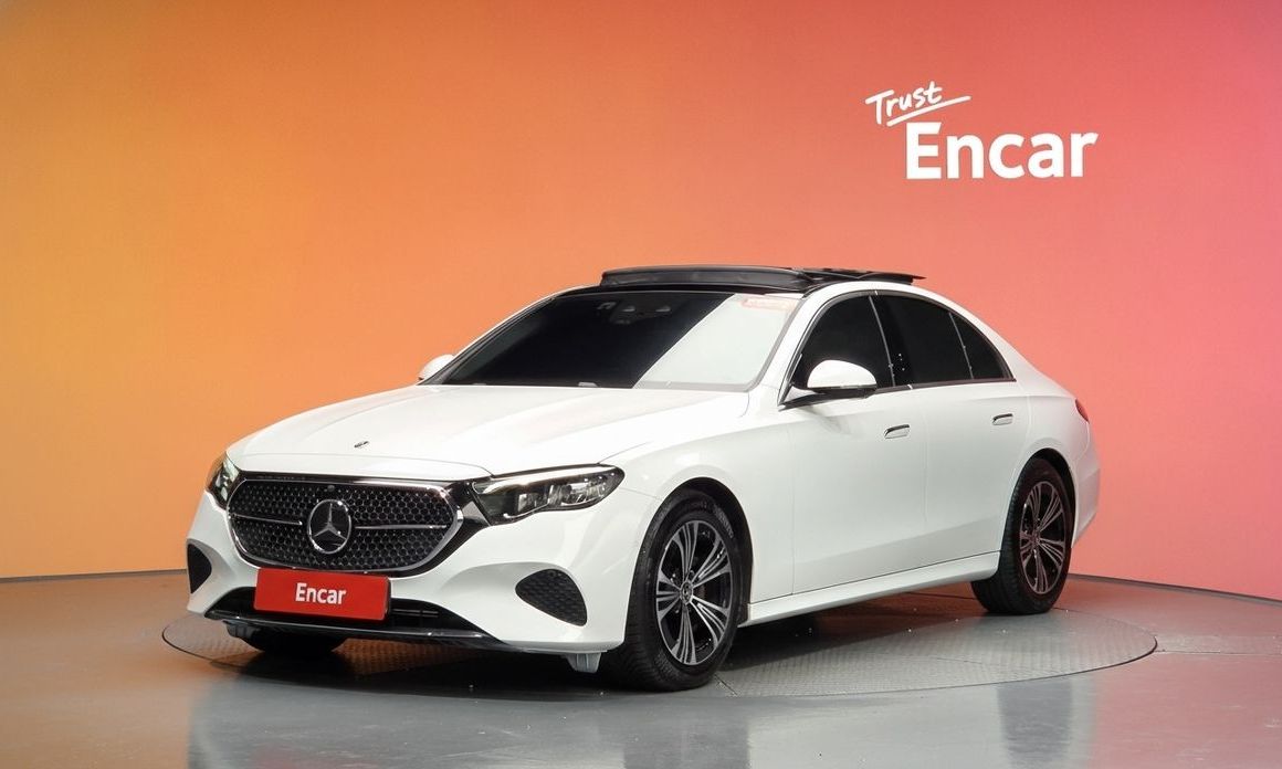 Mercedes-Benz E-Class 2025
