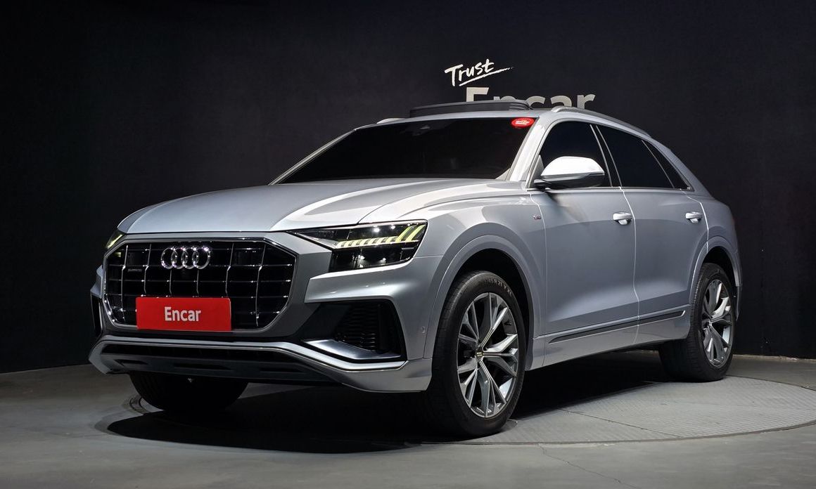 Audi Q8 2021