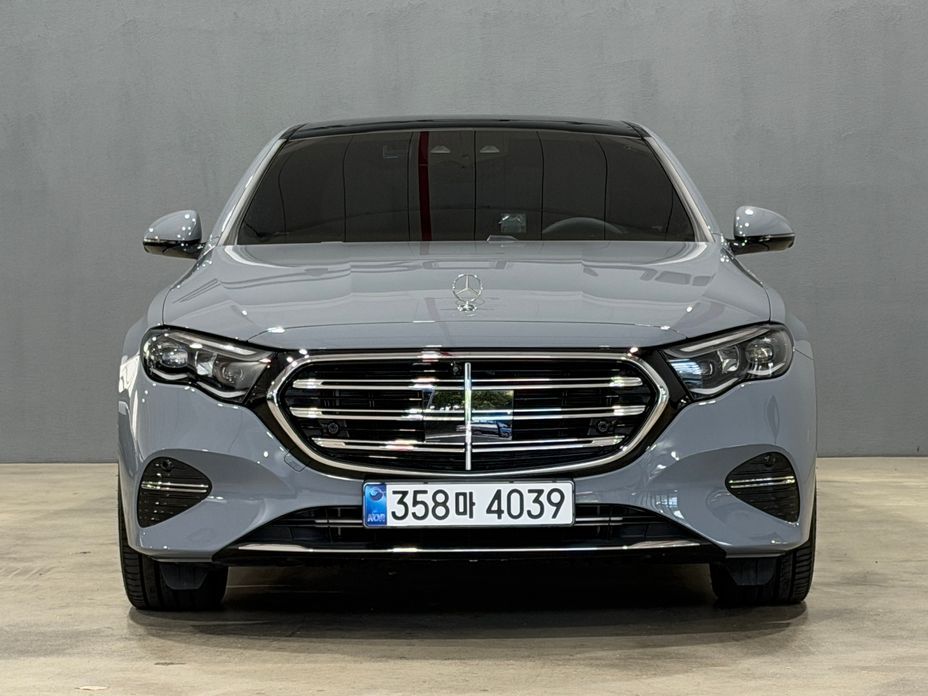 Mercedes-Benz E-Class 2025