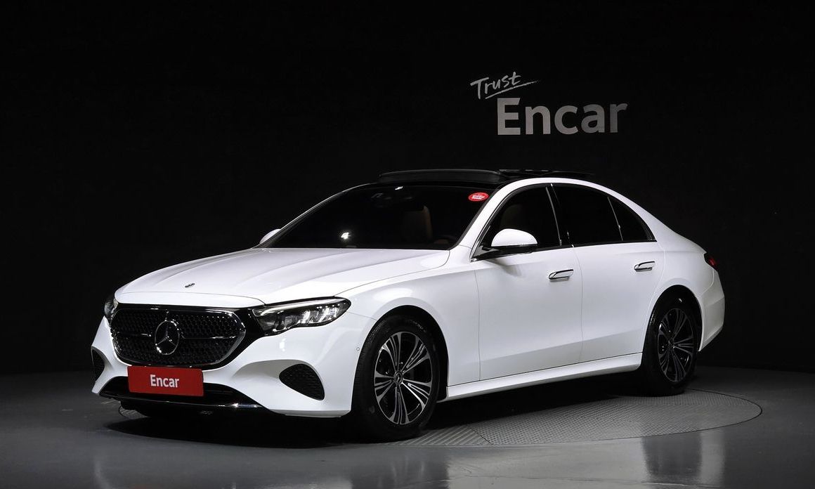 Mercedes-Benz E-Class 2025
