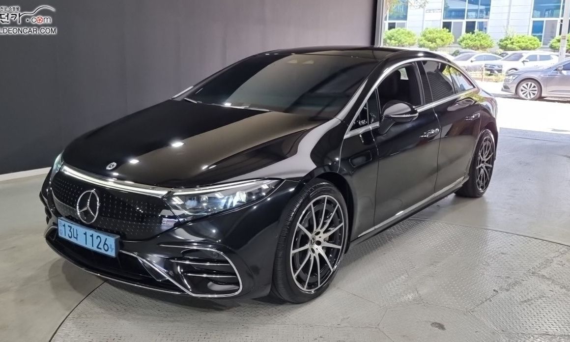 Mercedes-Benz EQS 2023