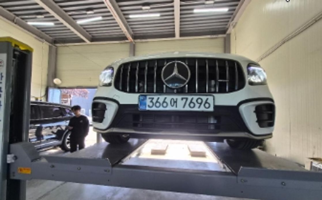 Mercedes-Benz GLB-Class 2026