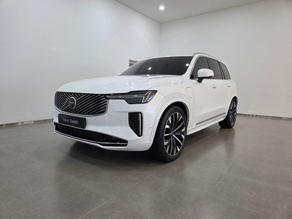 Volvo XC90 2026