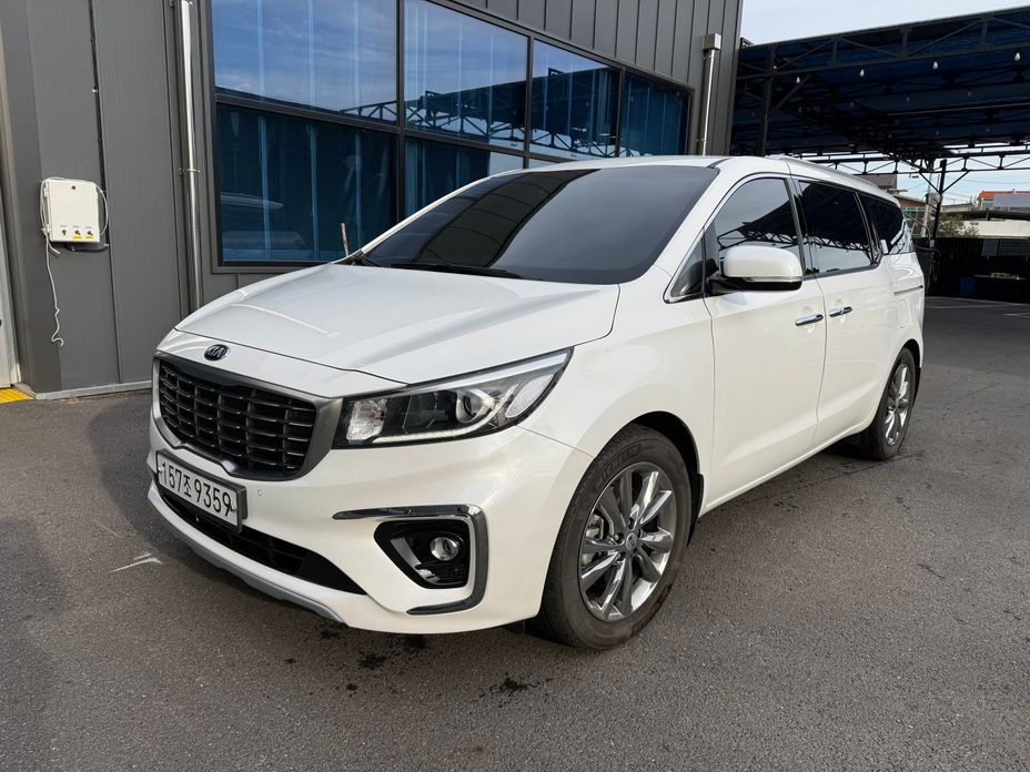 Kia Canival 2020