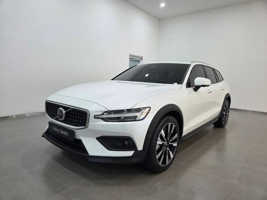 Volvo V60 2026