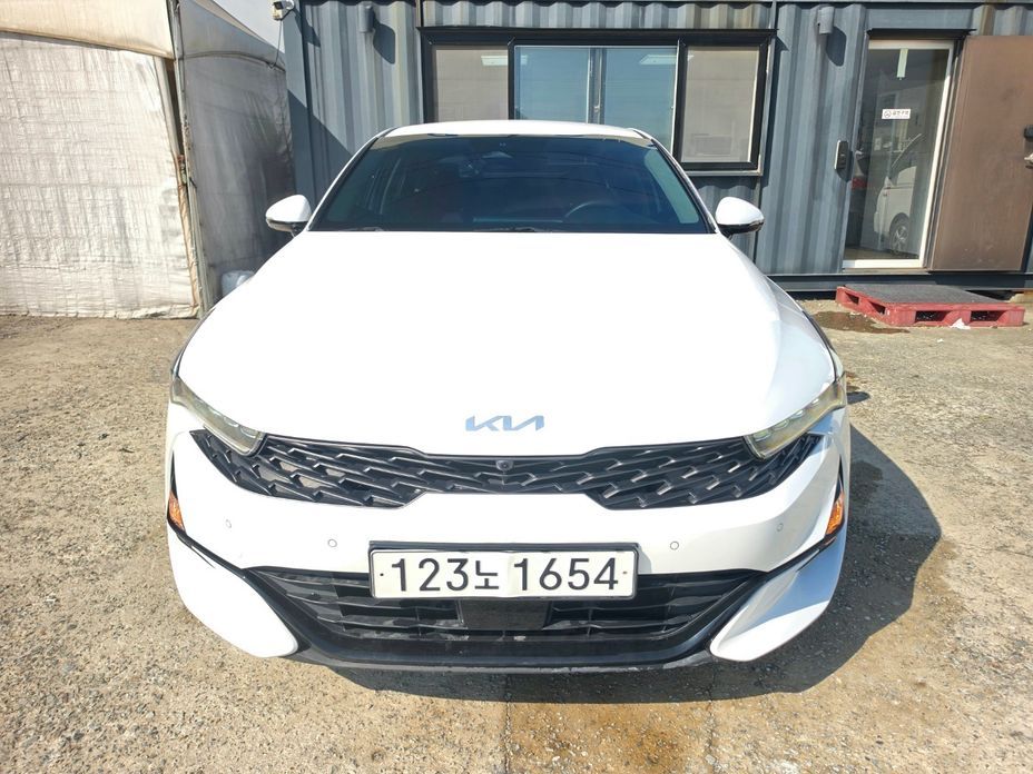 Kia K5 2023