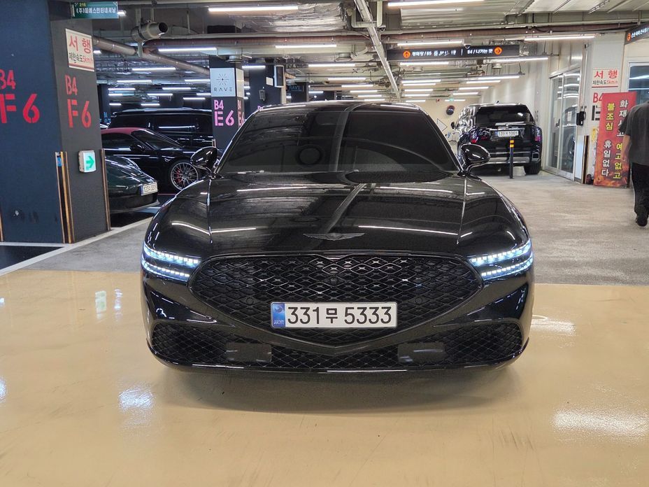 Genesis G90 2025