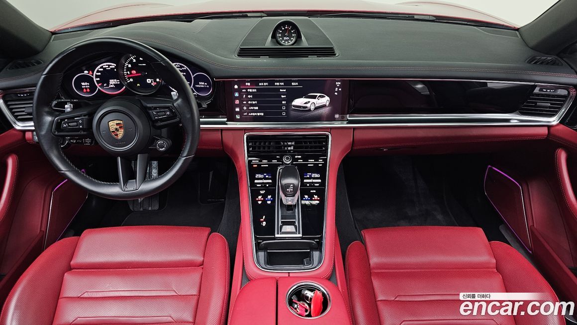 Porsche Panamera 2023