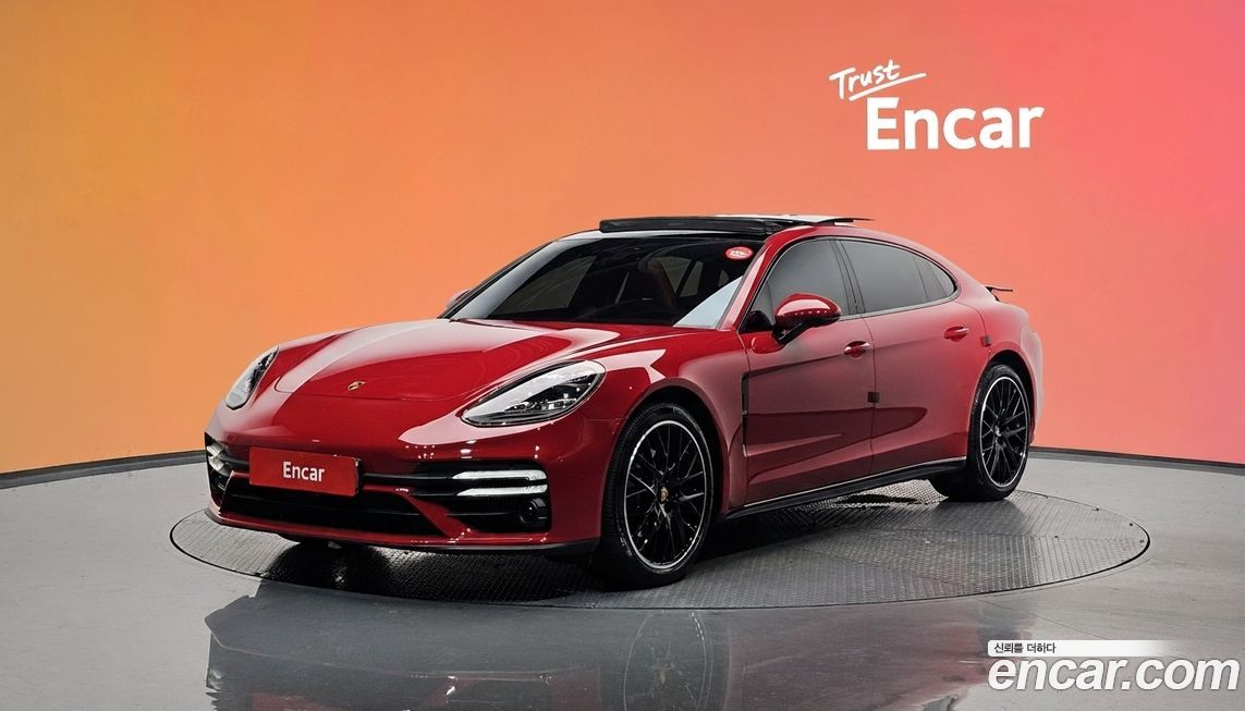 Porsche Panamera 2023