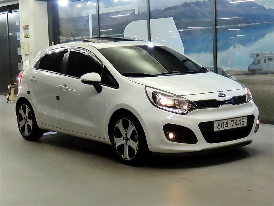 Kia pride 2014