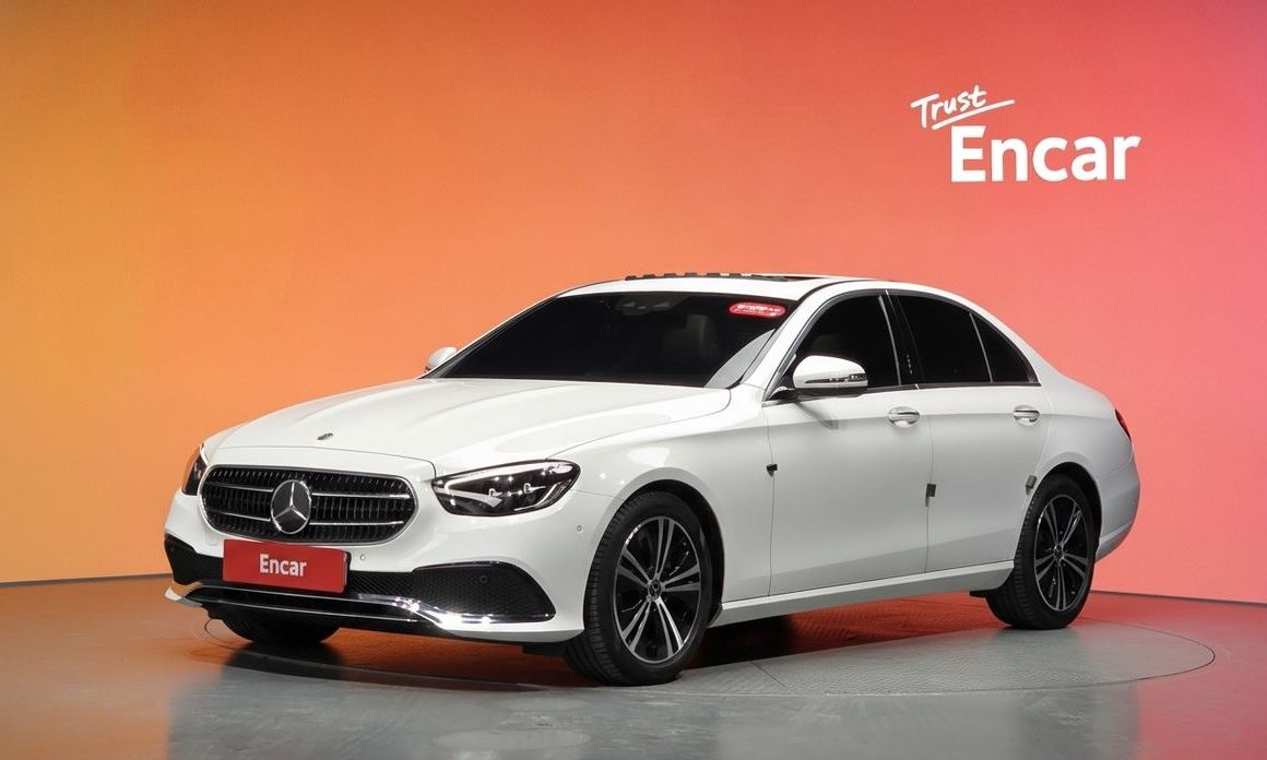 Mercedes-Benz E-Class 2021