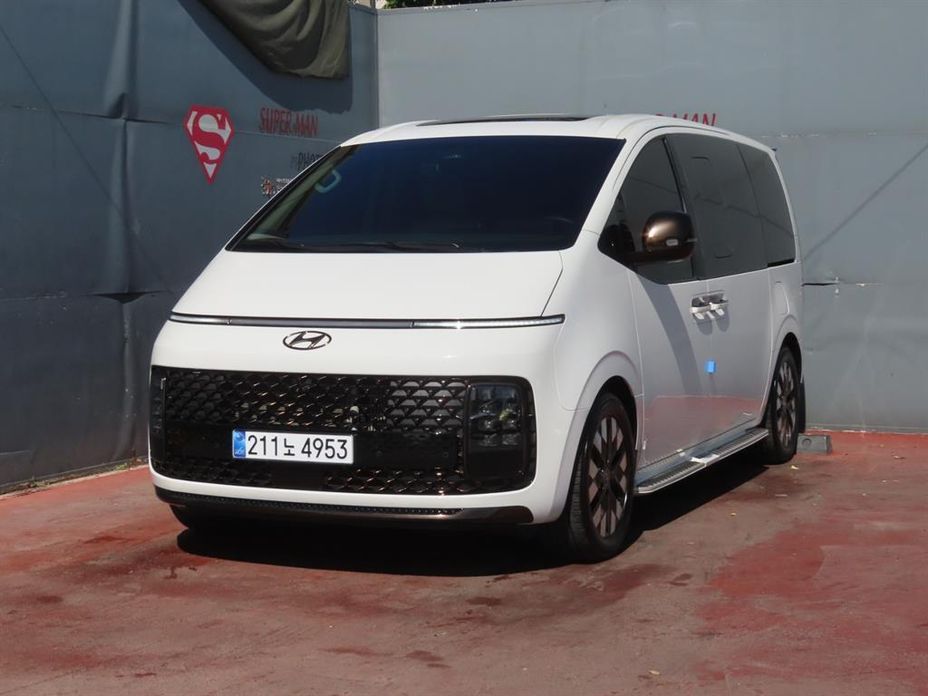 Hyundai Staria 2022