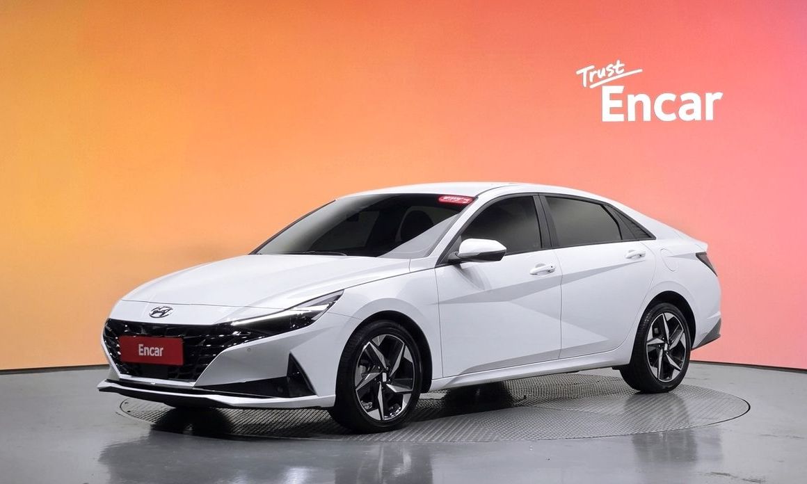 Hyundai AVANTE 2021