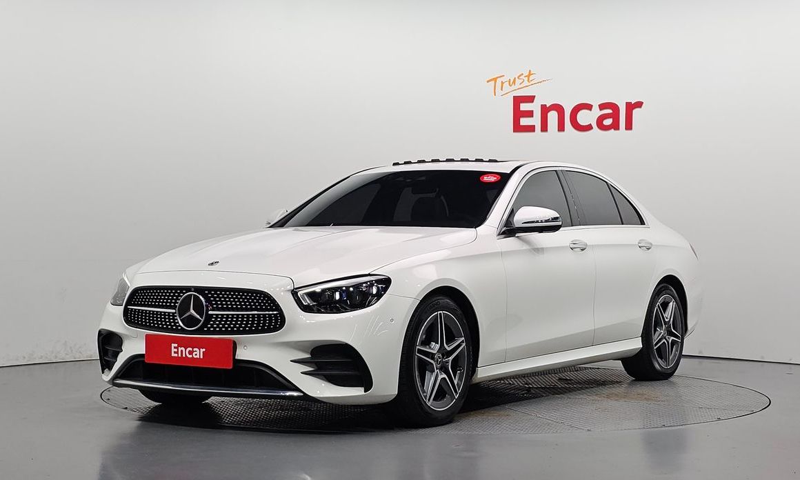 Mercedes-Benz E-Class 2023