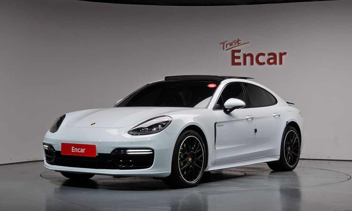 Porsche Panamera 2020