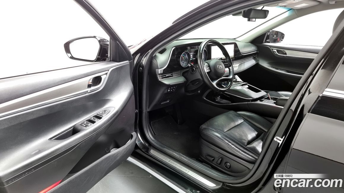 Hyundai Grandeur 2021