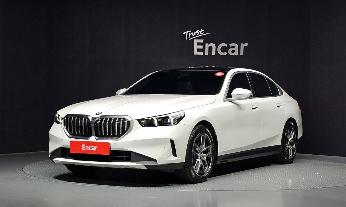 BMW 5-Series 2026