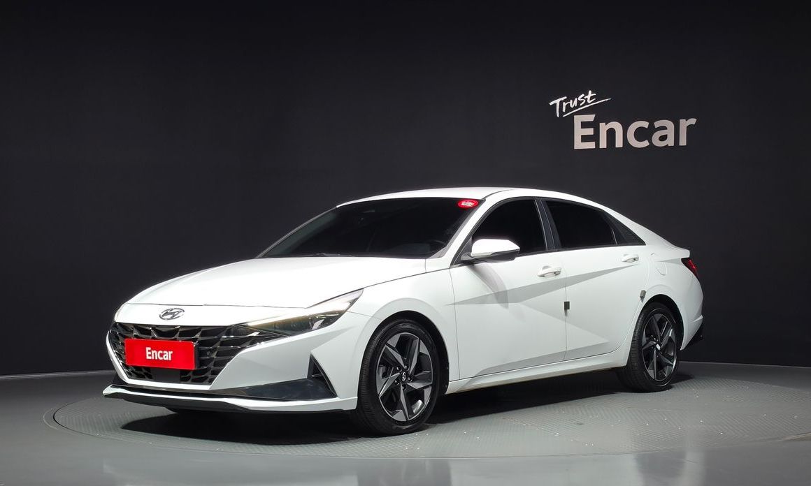 Hyundai AVANTE 2021