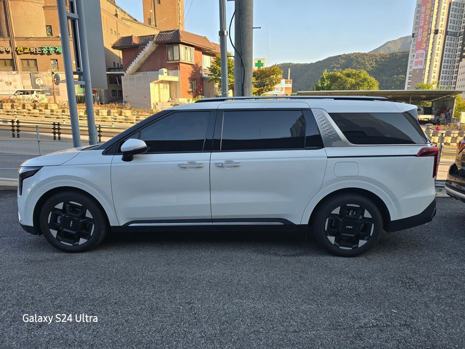 Kia Canival 2025