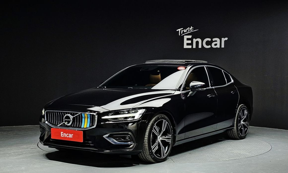 Volvo S60 2022