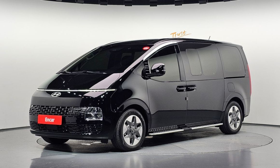 Hyundai Staria 2025
