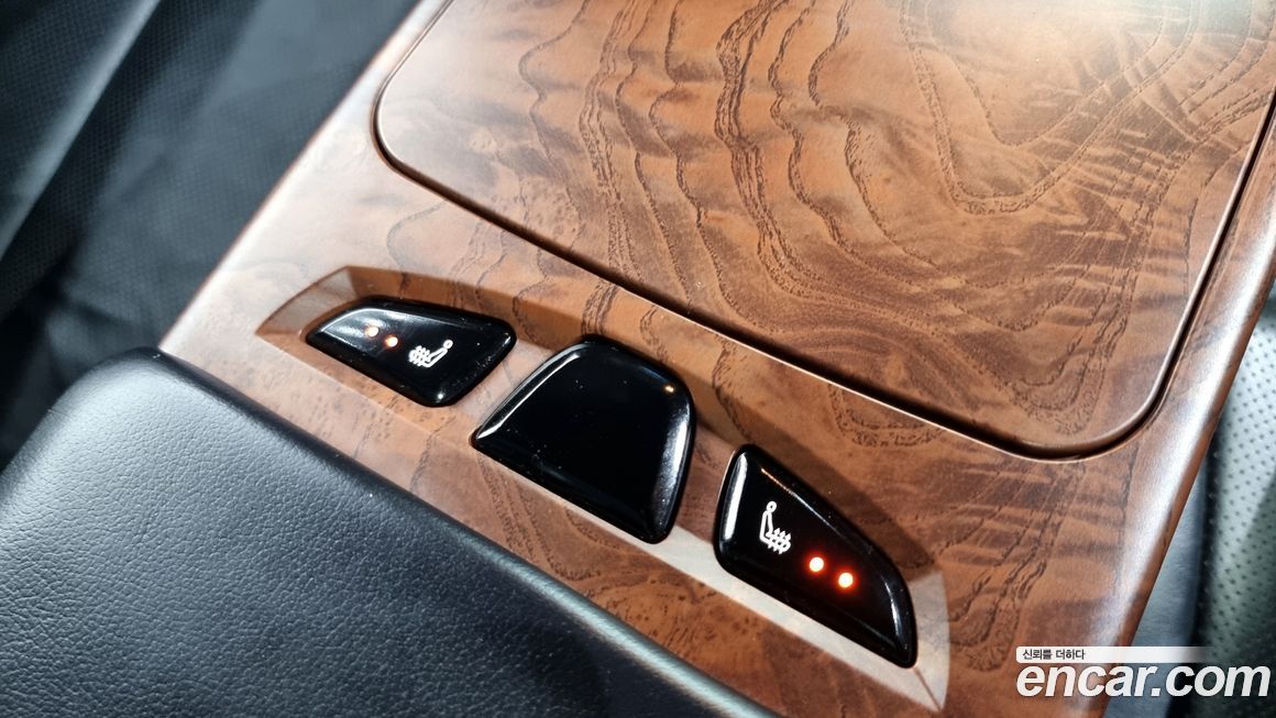 KG_Mobility_Ssangyong Chairman 2013