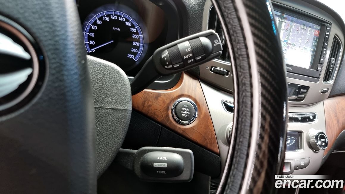 KG_Mobility_Ssangyong Chairman 2013