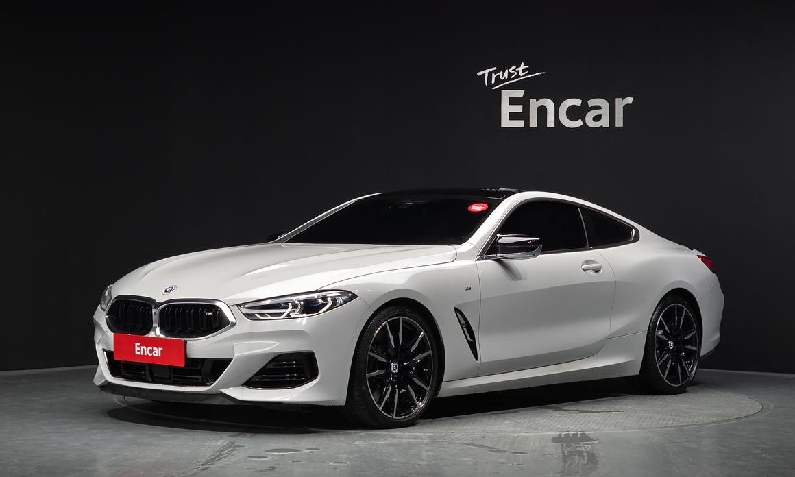 BMW 8-Series 2022