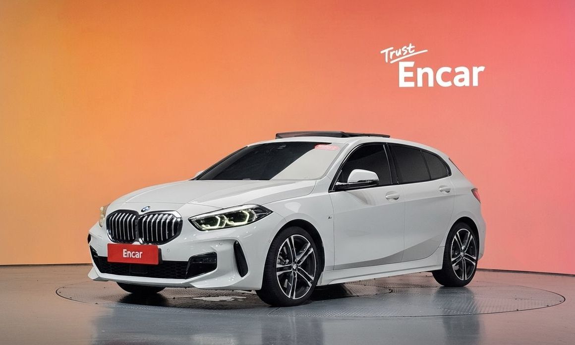 BMW 1-Series 2023
