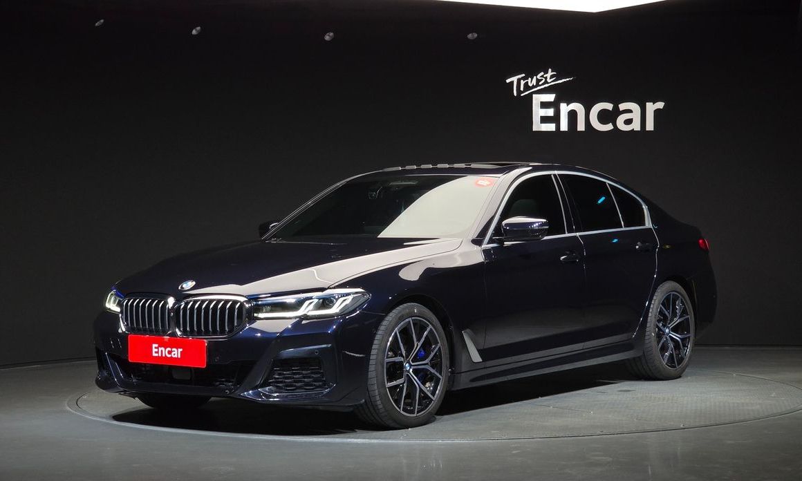BMW 5-Series 2023
