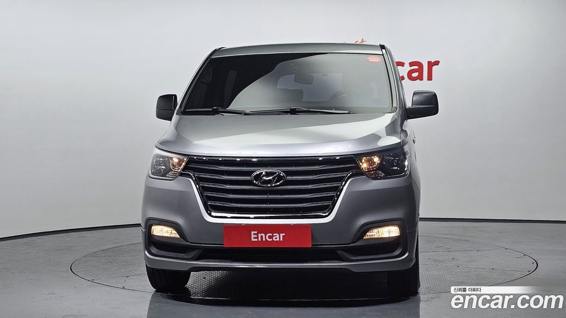 Hyundai Starex 2019