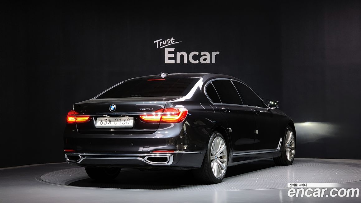 BMW 7-Series 2016