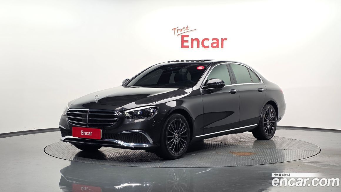 Mercedes-Benz E-Class 2021