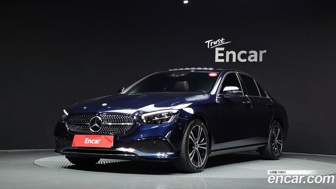 Mercedes-Benz E-Class 2021