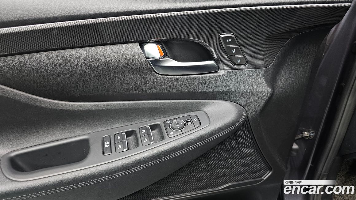 Hyundai Santafe 2022