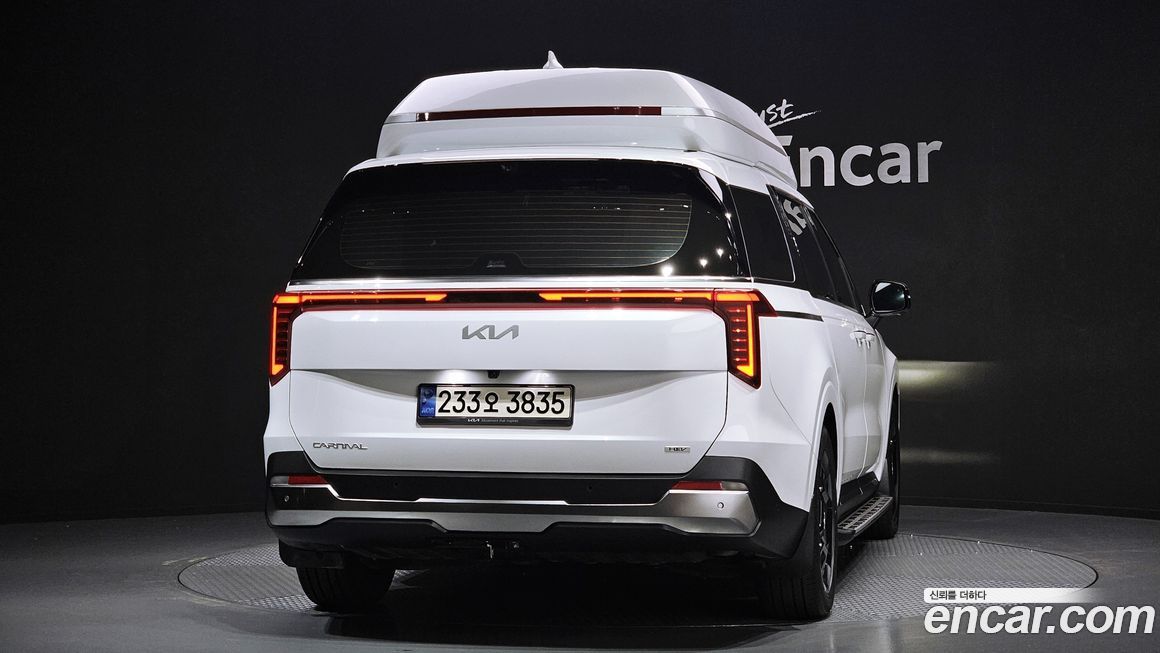 Kia Canival 2024