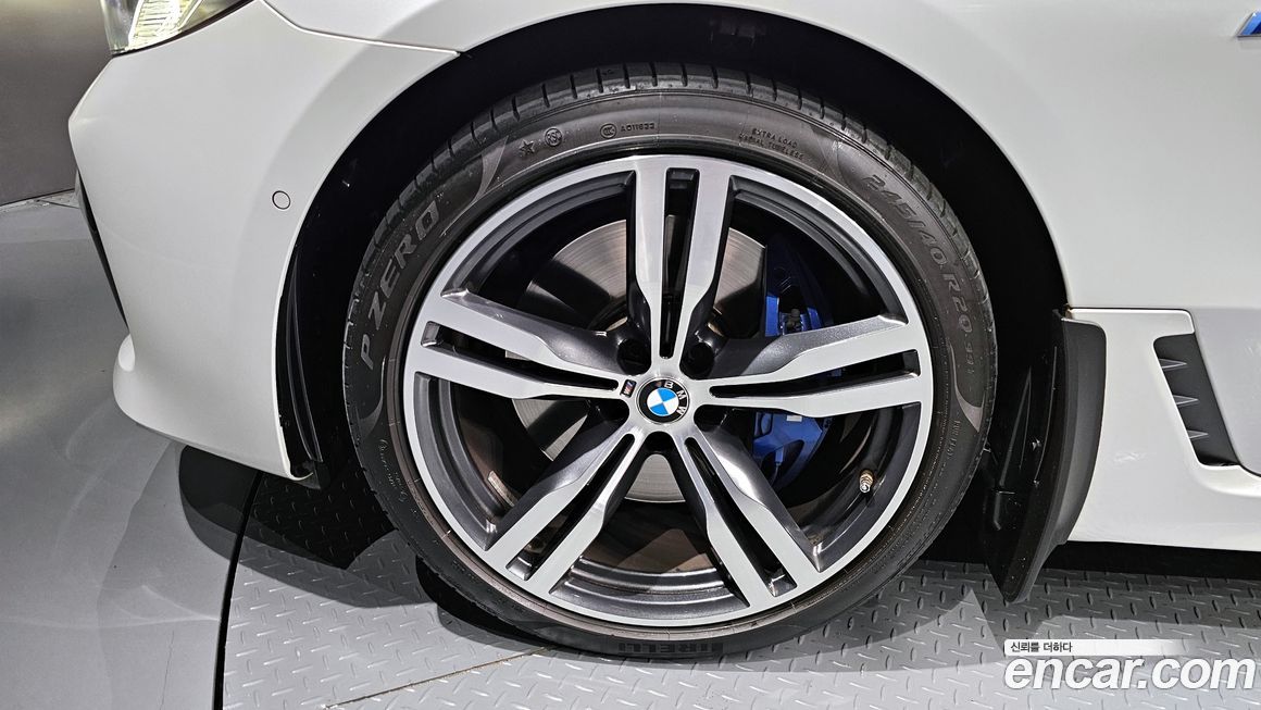 BMW Gran Turismo 2023