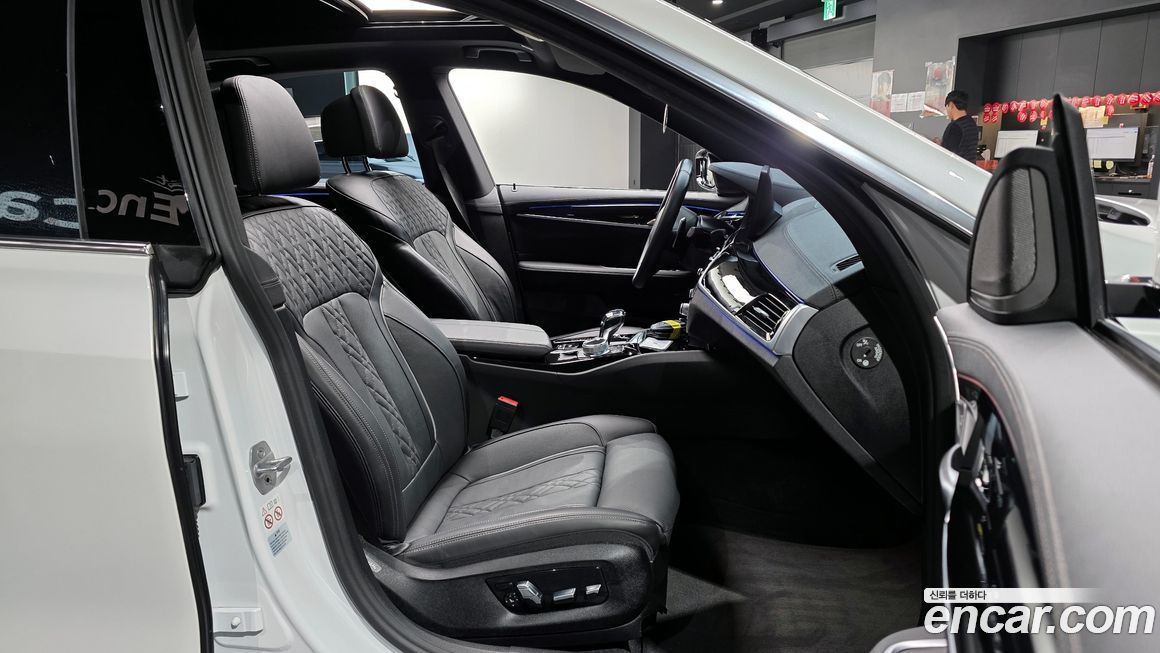 BMW Gran Turismo 2023