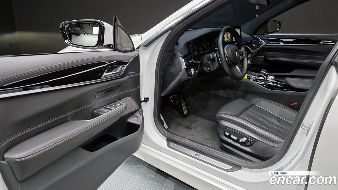 BMW Gran Turismo 2023