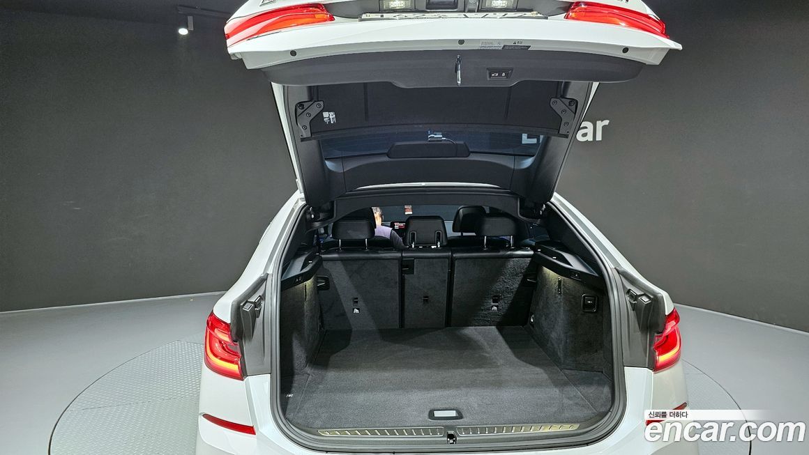 BMW Gran Turismo 2023