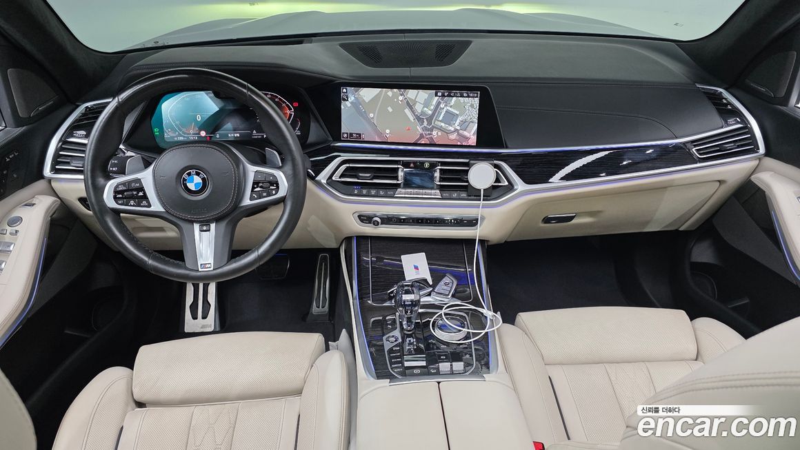 BMW X7 2021