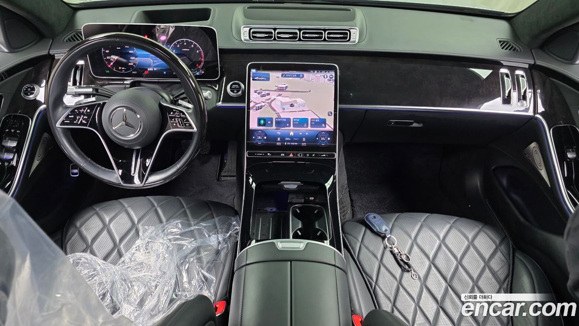 Mercedes-Benz S-Class 2021